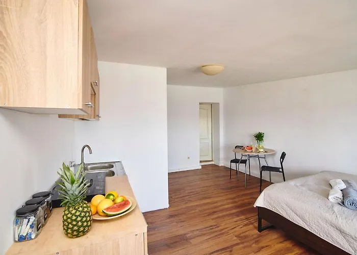 Regem Warynskiego Lägenhet *