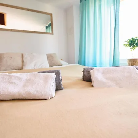 Regem Warynskiego Appartement Varsovie