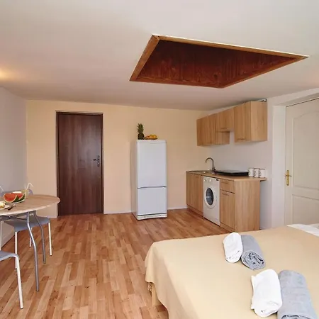 Apartment Regem Warynskiego *