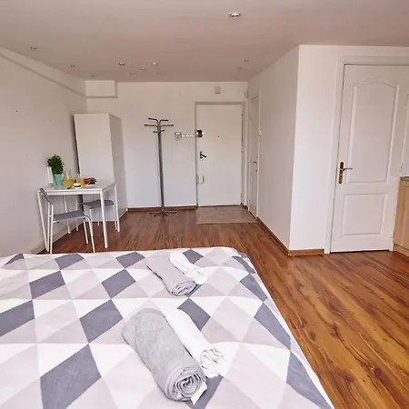 Regem Warynskiego Apartment Warschau